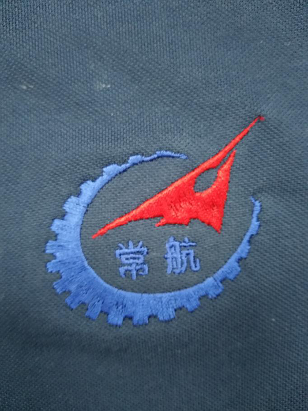 T恤定制logo